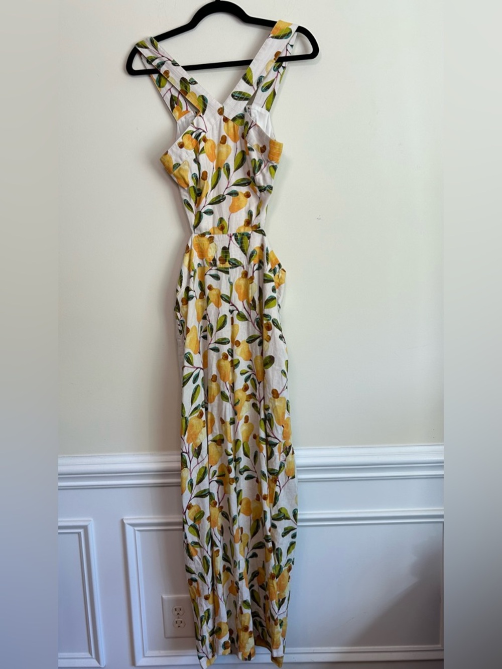 Farm Rio Halter Cutout Linen Blend Wide-Leg Pear Graphic Jumpsuit size S - Picture 3 of 8